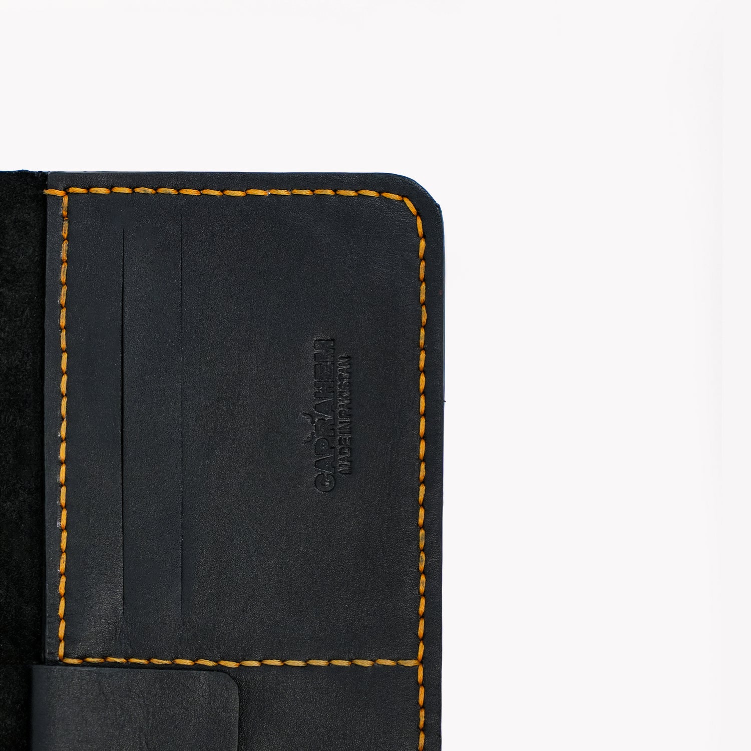 Caprahem Travelling Wallet TW-01 in black handmade leather — interior card slots with tan contrast stitching