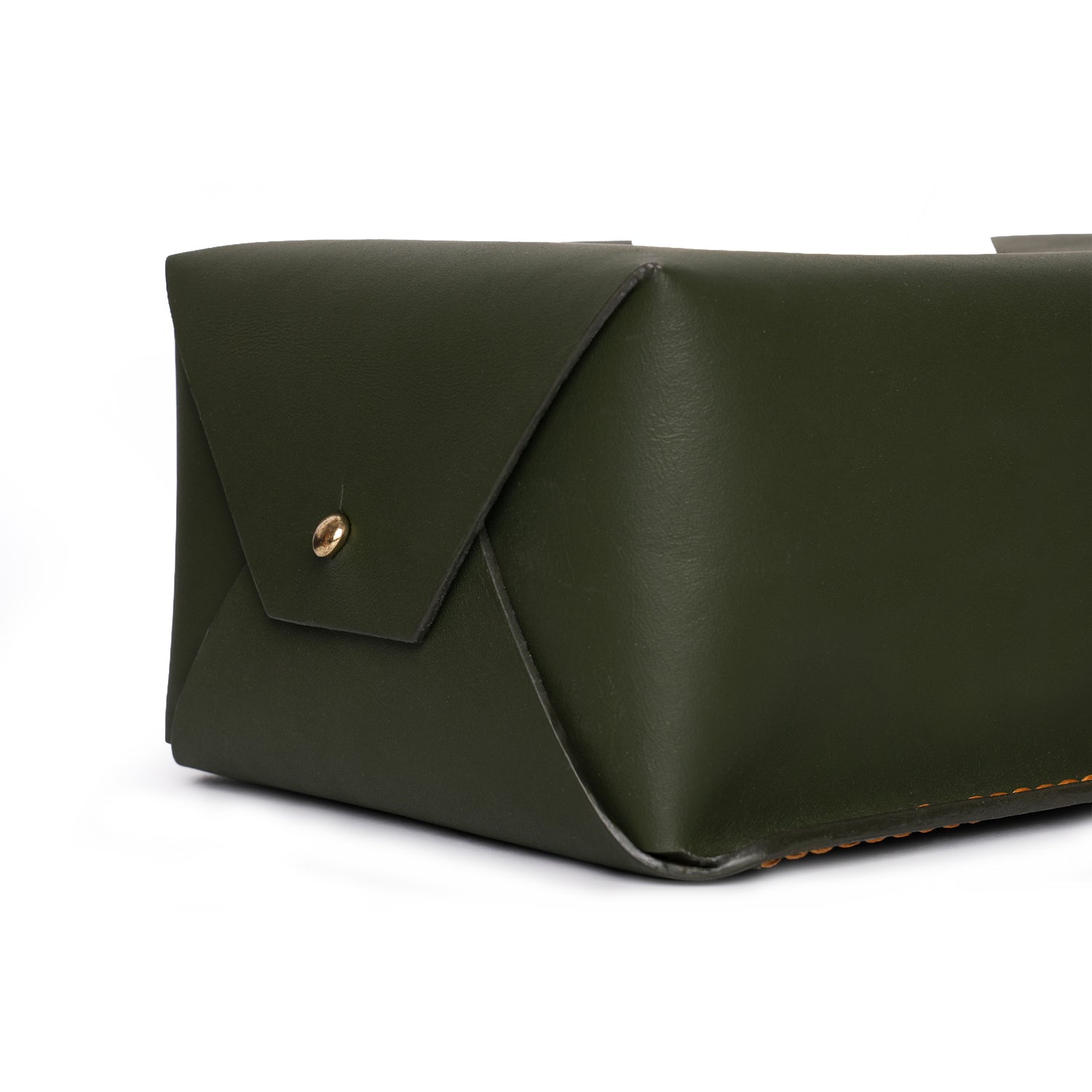 Caprahem TB-02 handmade olive green leather tissue box cover for home and car — close-up of brass snap and contrast stitching